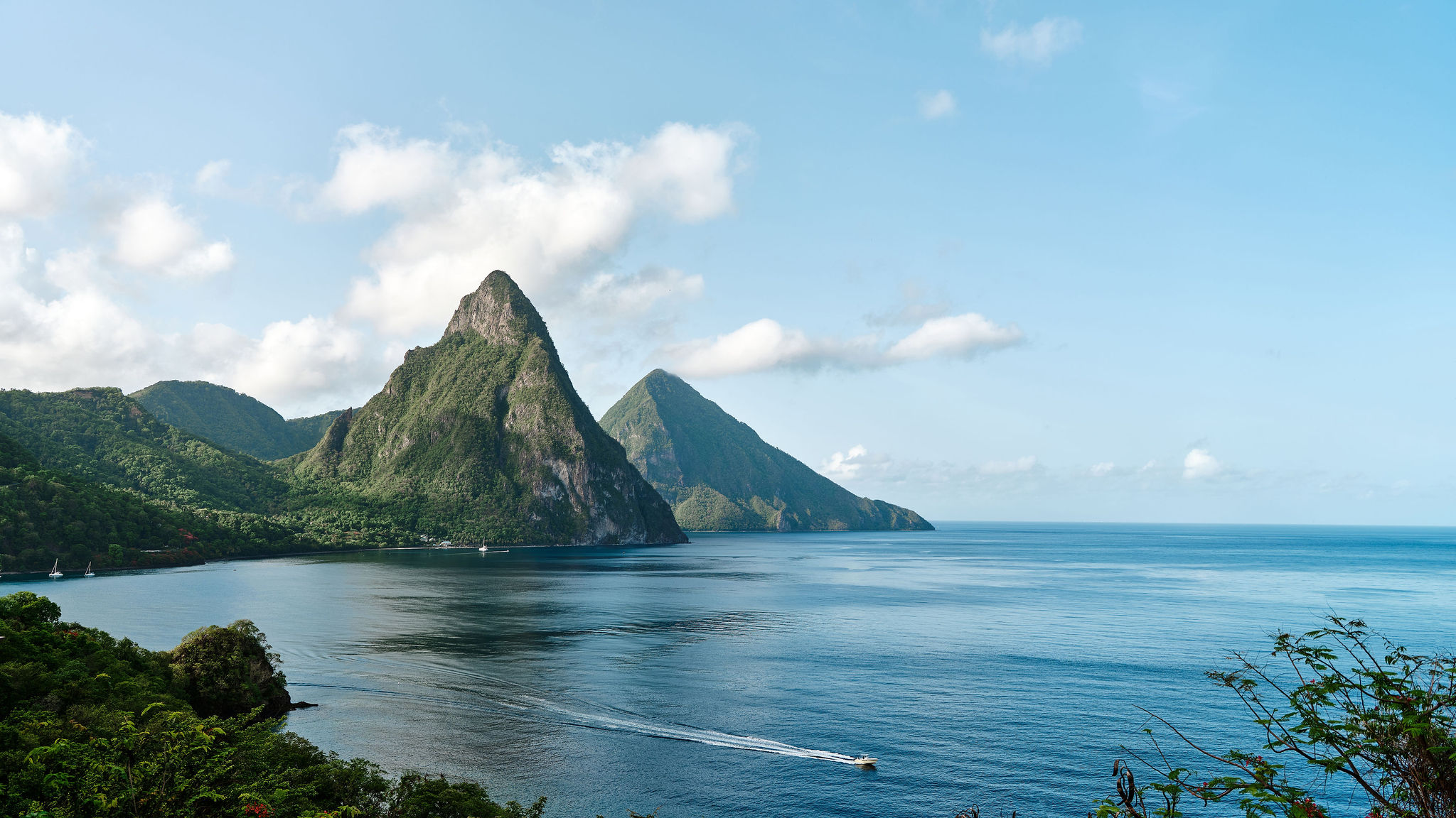 Discover Luxurious Accommodations & Experiences - Saint Lucia 