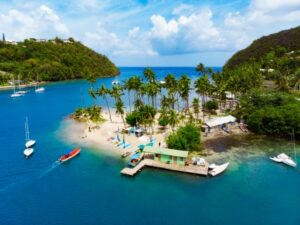 Daily NONSTOP flights this Festive Season